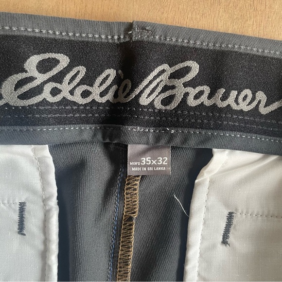 Eddie Bauer Men's Flex Wrinkle-Resistant Sport Chinos - Classic 35x32 - Picture 8 of 13